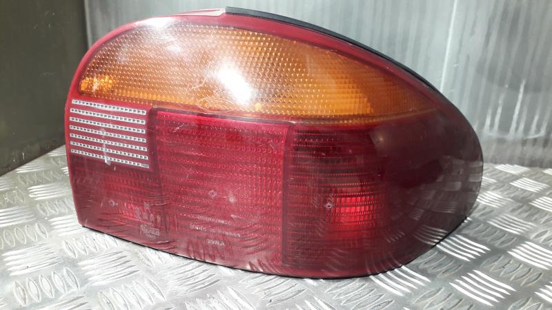 Fanale posteriore principale destro (luci)