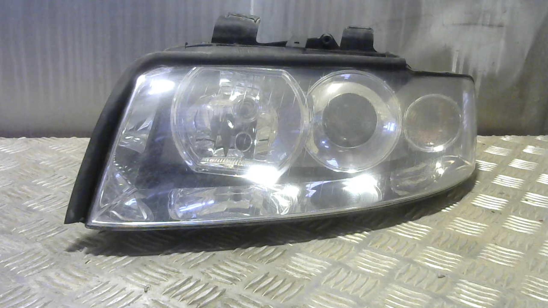 Gruppo ottico anteriore principale sinistro (luci)(faro)