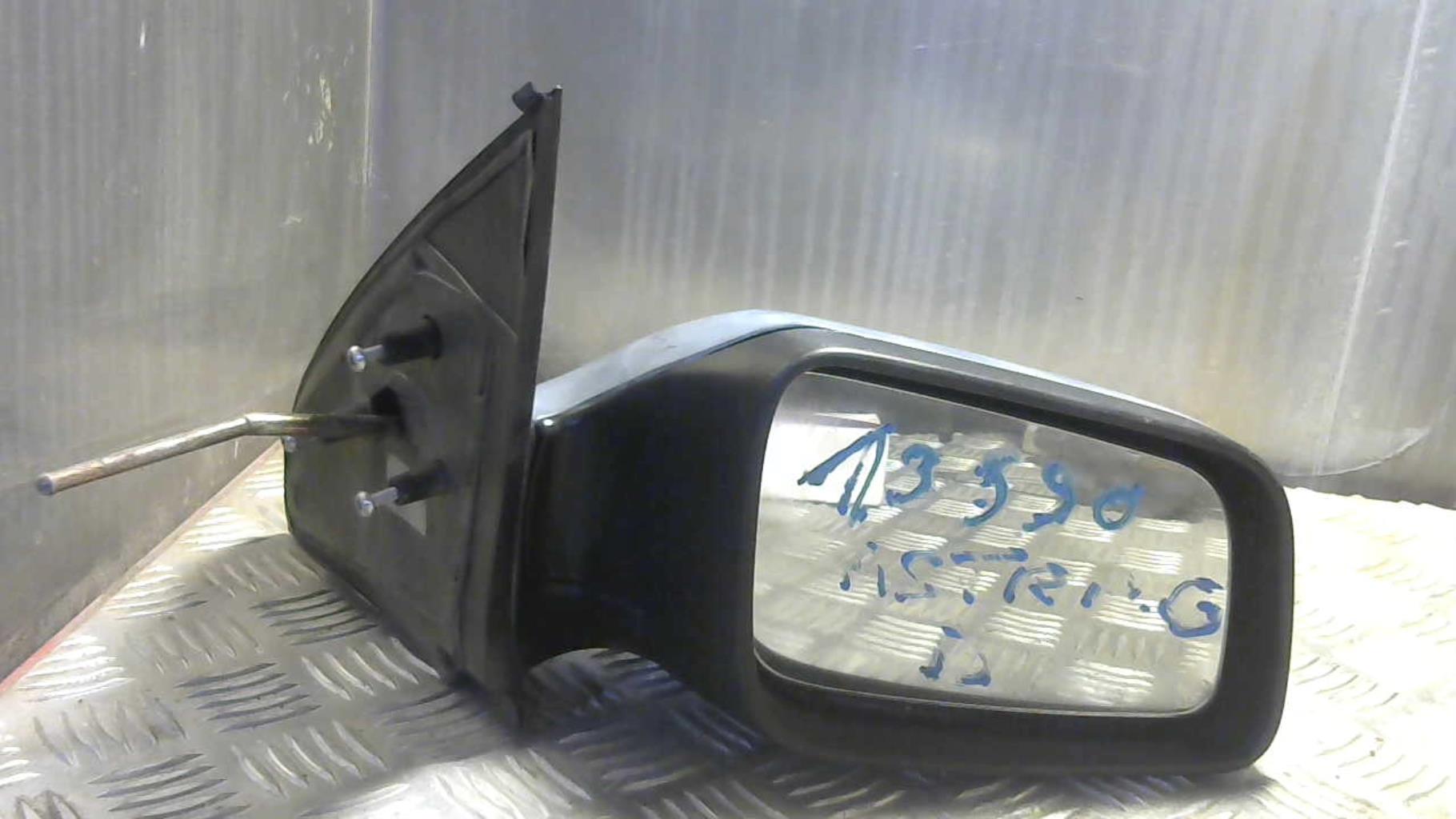 Retrovisor derecho
