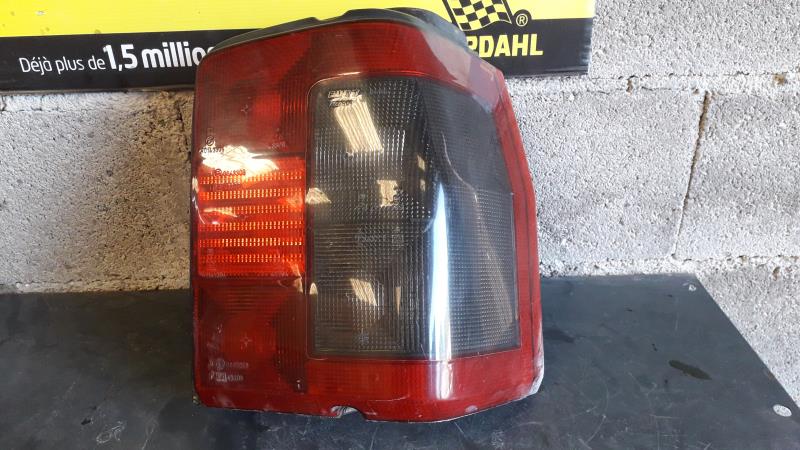 Fanale posteriore principale destro (luci)