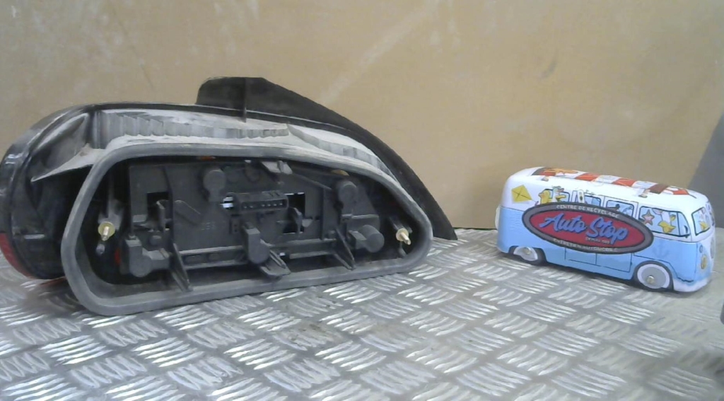 Fanale posteriore principale destro (luci) PEUGEOT 406 PHASE 1 Diésel - 1