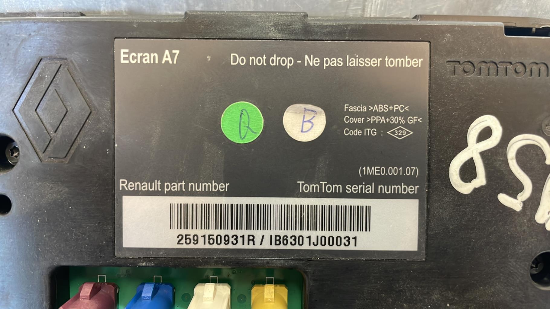 Ecran GPS RENAULT MEGANE 3 PHASE 1 Diesel - 1