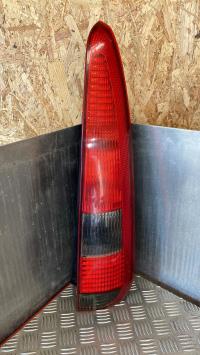 Fanale posteriore principale destro (luci)