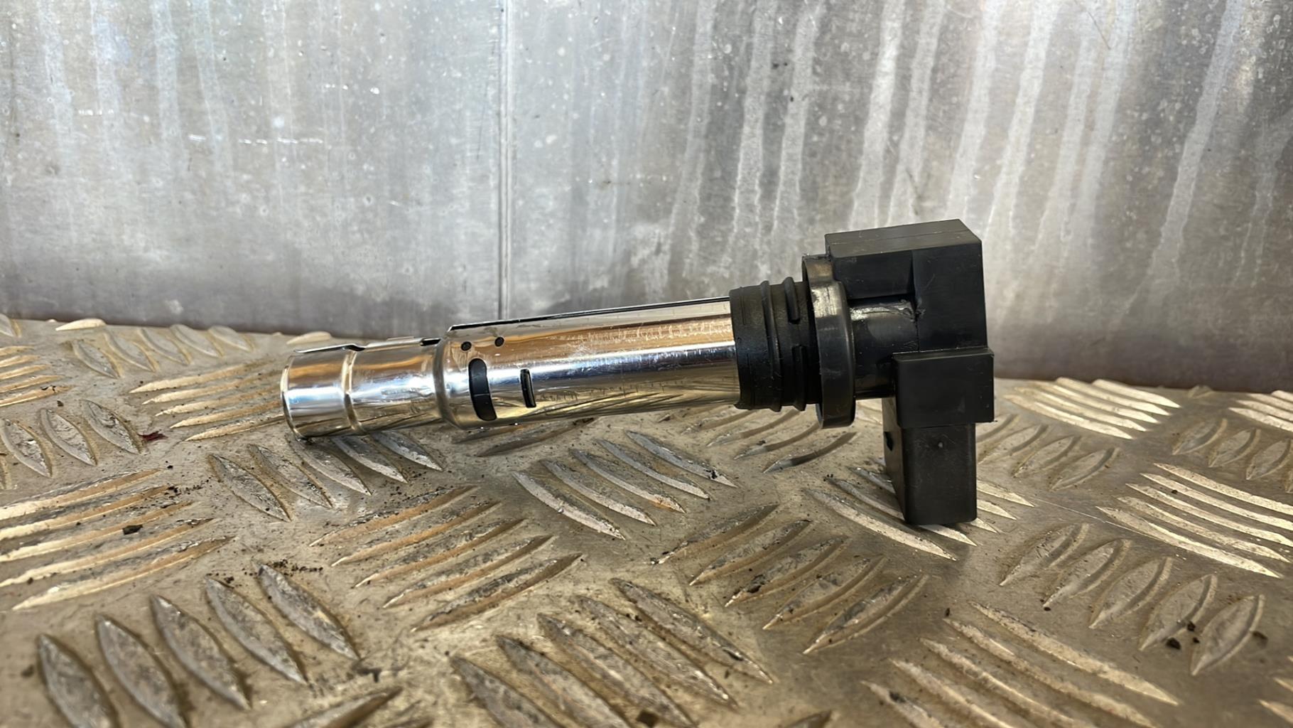 Bobine (allumage) AUDI A1 1 PHASE 1 Essence - 1