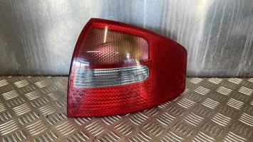 Fanale posteriore principale destro (luci)