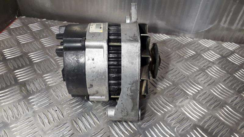 Alternatore VOLKSWAGEN GOLF 2 Diésel - 1