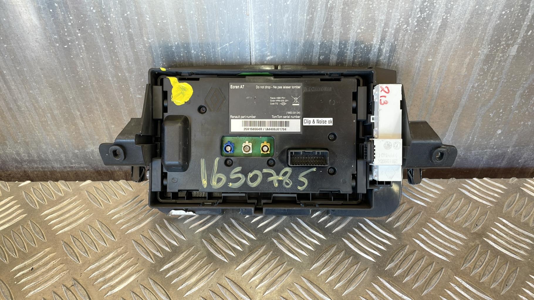 Ecran GPS RENAULT MEGANE 3 PHASE 1 Diesel - 1