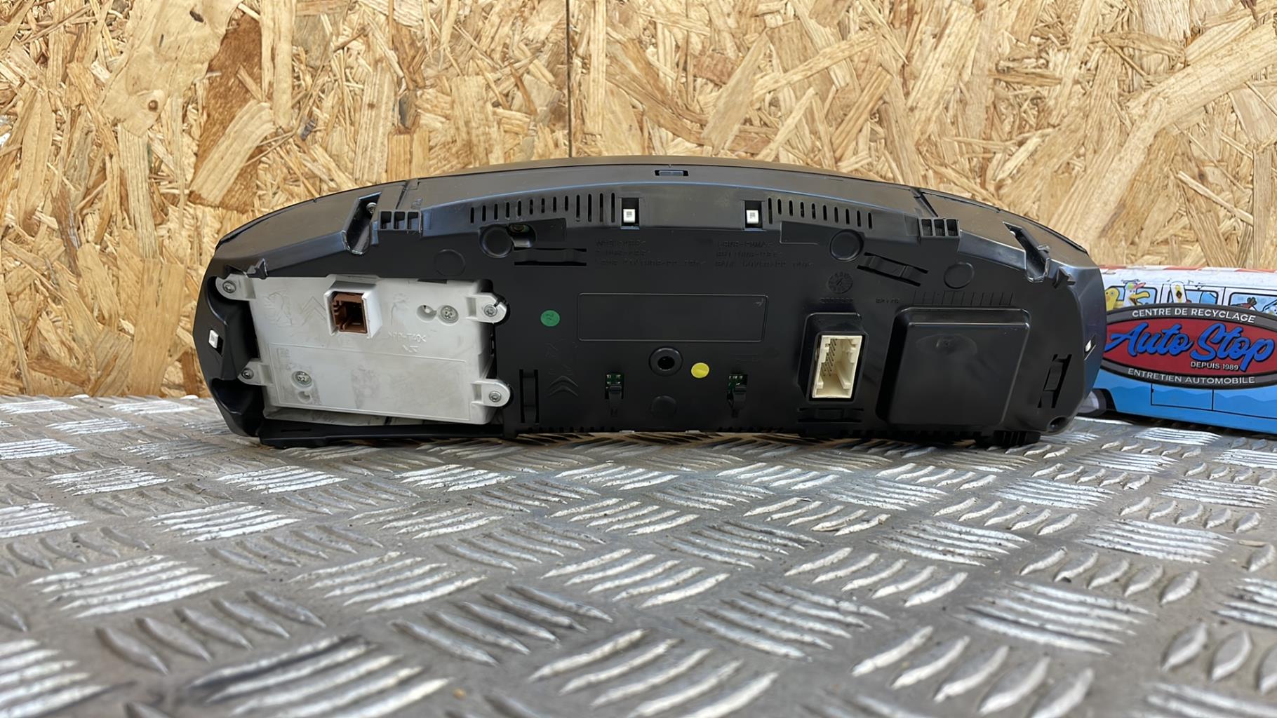 Compteur CITROEN DS5 PHASE 1 Diesel - 1