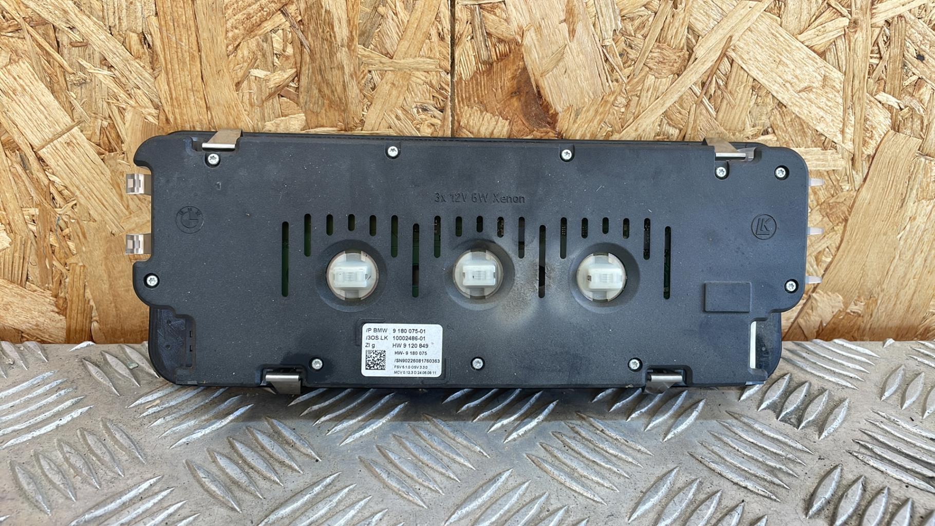Luce di cortesia BMW SERIE 1 E88 CABRIO Gasolina - 1