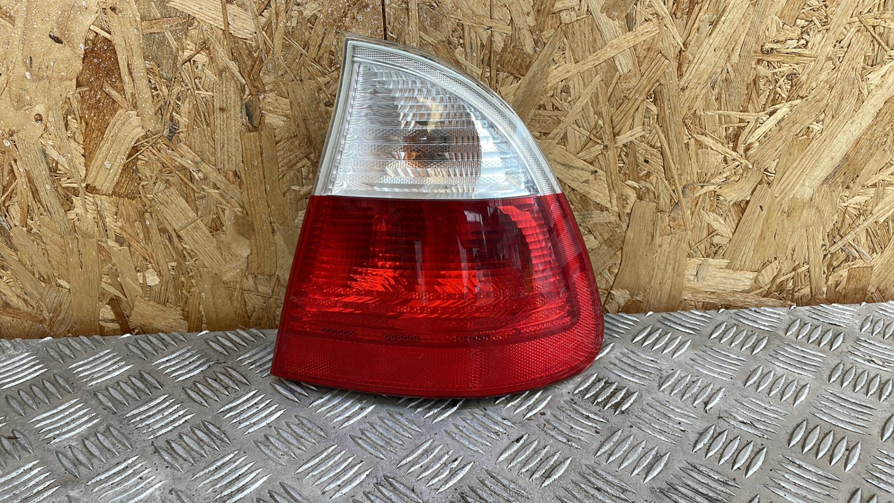 Fanale posteriore principale destro (luci) BMW SERIE 3 E46 TOURING PHASE 2 BREAK Diésel - 1