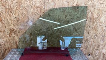 Vitre avant gauche