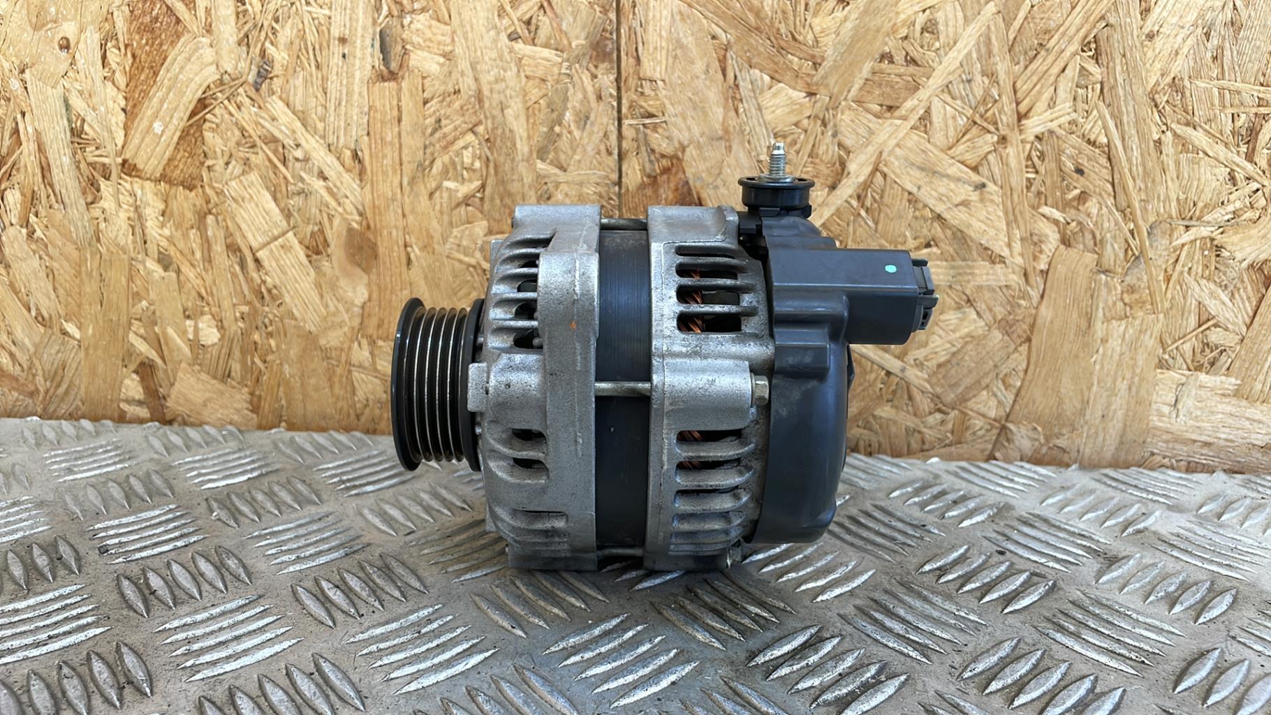 Alternador SUZUKI CELERIO Gasolina - 1