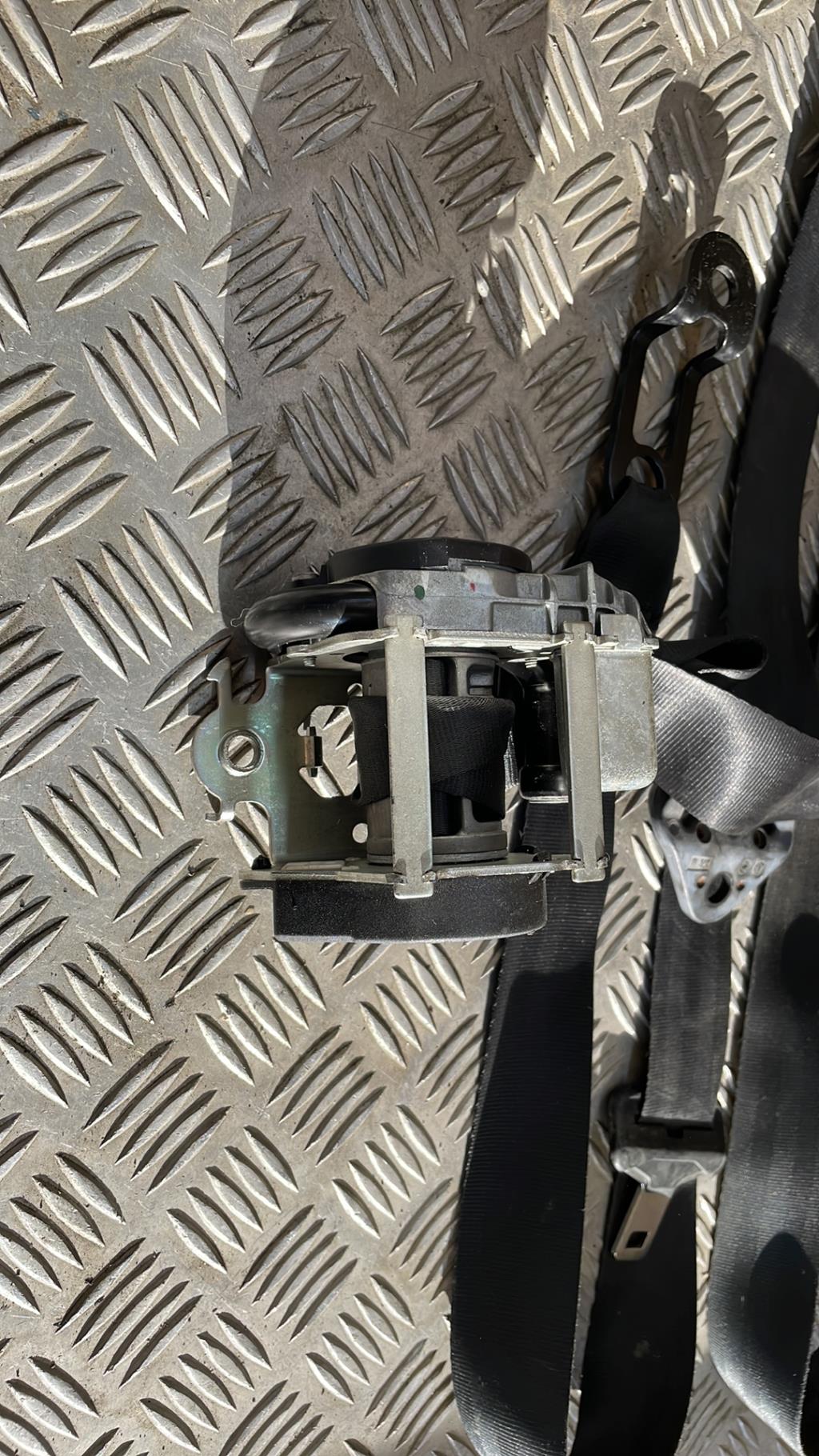 Cintura di sicurezza anteriore sinistra PEUGEOT 206 PHASE 1 Diésel - 1