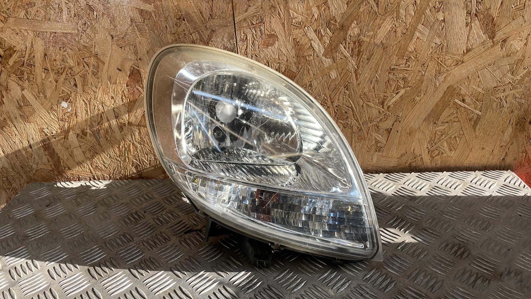 Gruppo ottico anteriore principale destro (luci)(faro) NISSAN KUBISTAR Diésel - 1