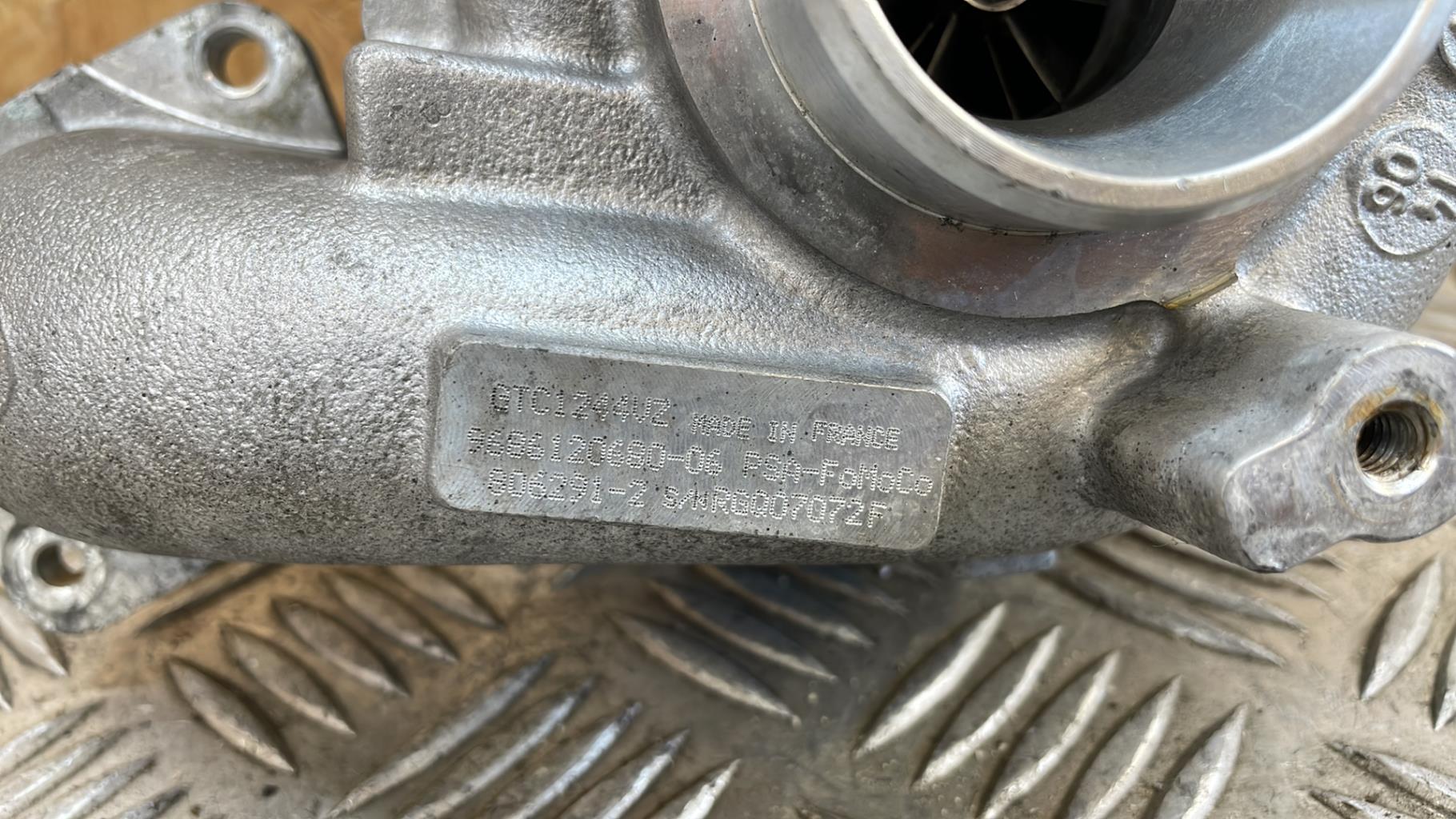 Turbo PEUGEOT 308 1 PHASE 1 Diésel - 1
