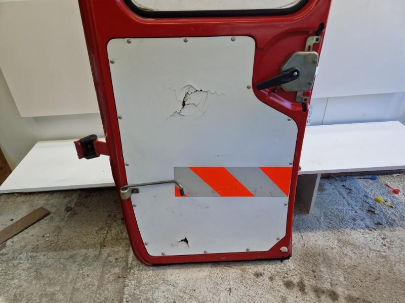 Porte de coffre droit RENAULT MASTER 1 PHASE 1 Essence - 1