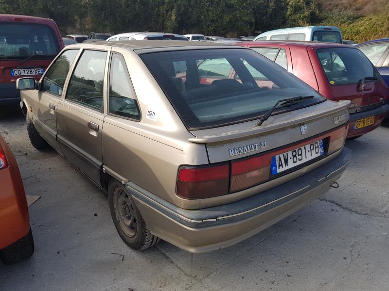Calandre RENAULT R21 Essence - 1