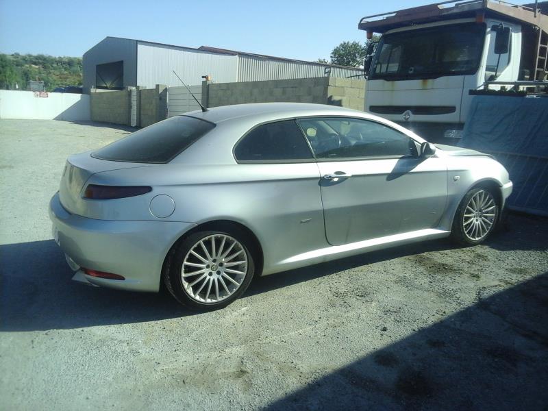 Trappe d'essence ALFA ROMEO GT COUPE Diesel - 1