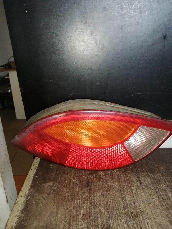 Fanale posteriore principale destro (luci) FORD KA 1 PHASE 1 Gasolina - 1