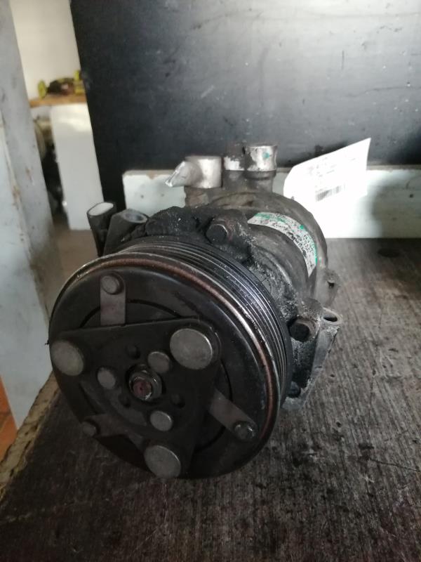 Compresseur clim SUZUKI SWIFT 3 Diesel - 1