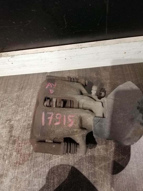 Pinza freni anteriore destra VOLKSWAGEN GOLF 3 Diésel - 1