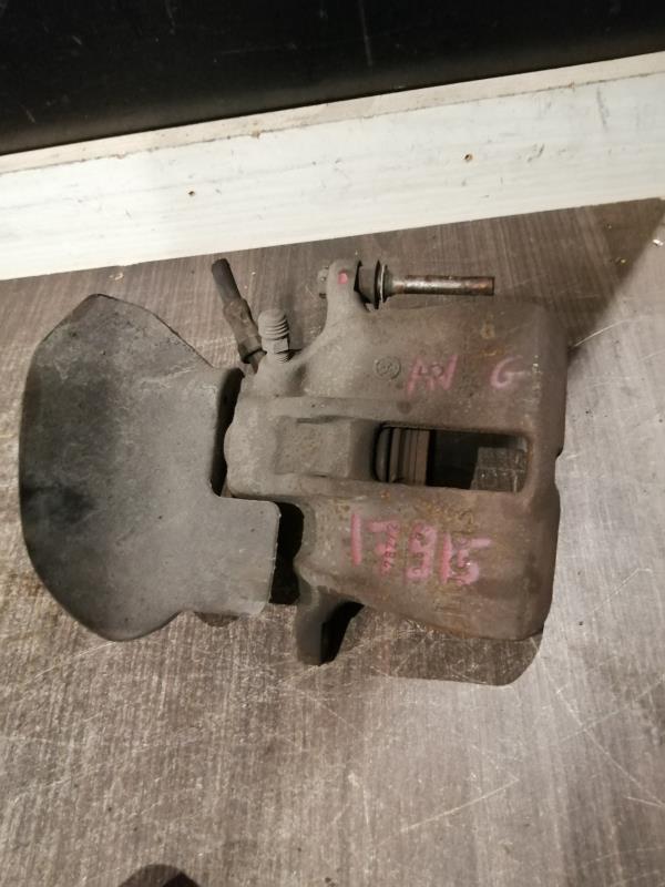 Pinza freni anteriore sinistra VOLKSWAGEN GOLF 3 Diésel - 1