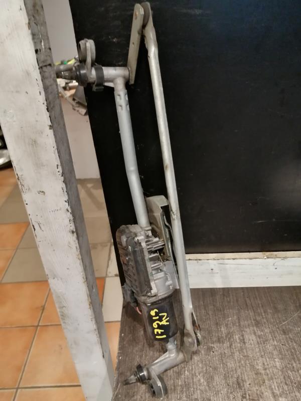 Motore tergicristallo anteriore VOLKSWAGEN PASSAT 6 BREAK Diésel - 1