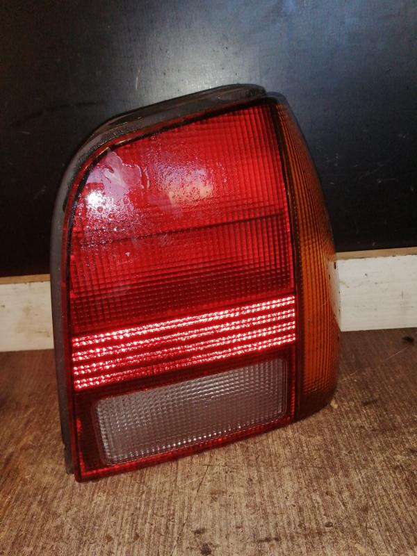 Fanale posteriore principale destro (luci) VOLKSWAGEN POLO 3 PHASE 1 Gasolina - 1