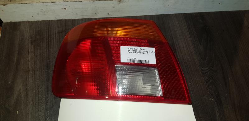 Fanale posteriore principale sinistro (luci) AUDI A4 1 PHASE 1 Gasolina - 1