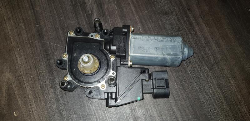 Motore alzacristalli anteriore sinistro AUDI A4 1 PHASE 1 Gasolina - 1