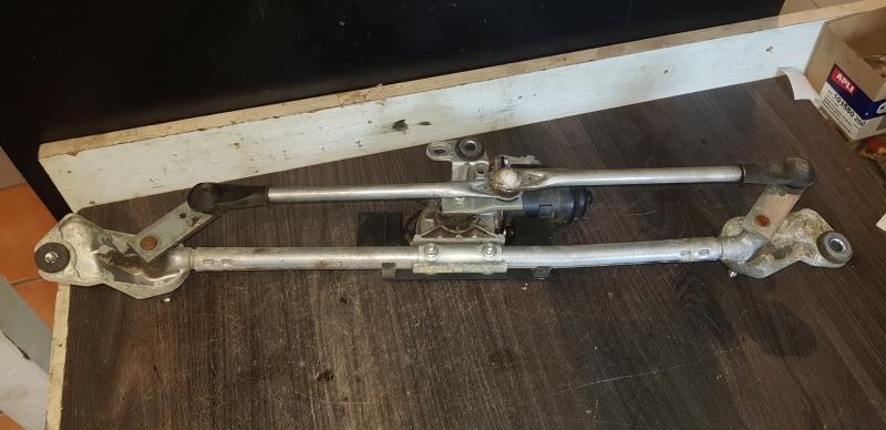 Motore tergicristallo anteriore SUZUKI SWIFT 3 Gasolina - 1