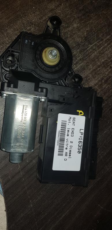 Motore alzacristalli posteriore destro SEAT EXEO Diésel - 1