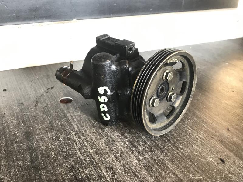 Pompe de direction RENAULT CLIO 2 PHASE 1 Essence - 1