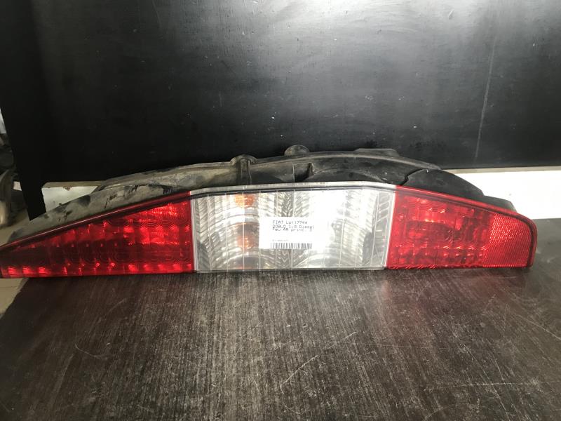 Fanale posteriore principale destro (luci) FIAT DOBLO 1 PHASE 1 Diésel - 1