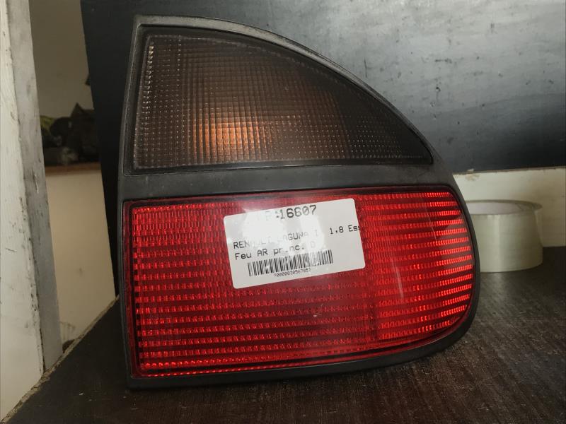 Fanale posteriore principale destro (luci) RENAULT LAGUNA 1 PHASE 1 Gasolina - 1
