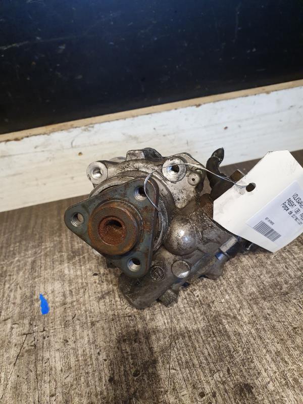 Pompe de direction VOLKSWAGEN PASSAT 4 PHASE 1 Diesel - 1