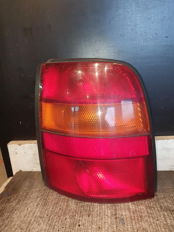 Fanale posteriore principale sinistro (luci) NISSAN MICRA 2 Gasolina - 1