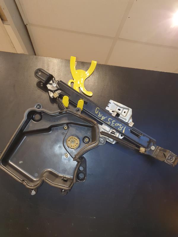 Alzacristalli elettrico posteriore destro SEAT LEON 2 PHASE 1 Diésel - 1