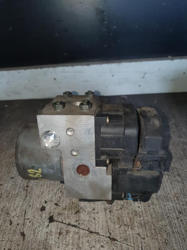 Blocco ABS (antibloccaggio freni) NISSAN ALMERA 2 PHASE 1 Gasolina - 1