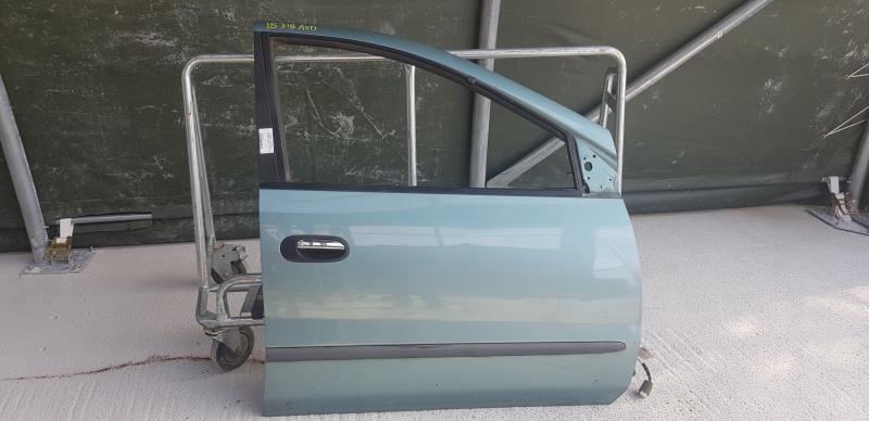 Portiera anteriore destra NISSAN ALMERA TINO PHASE 1 Diésel - 1