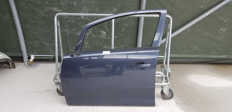 Porte avant gauche