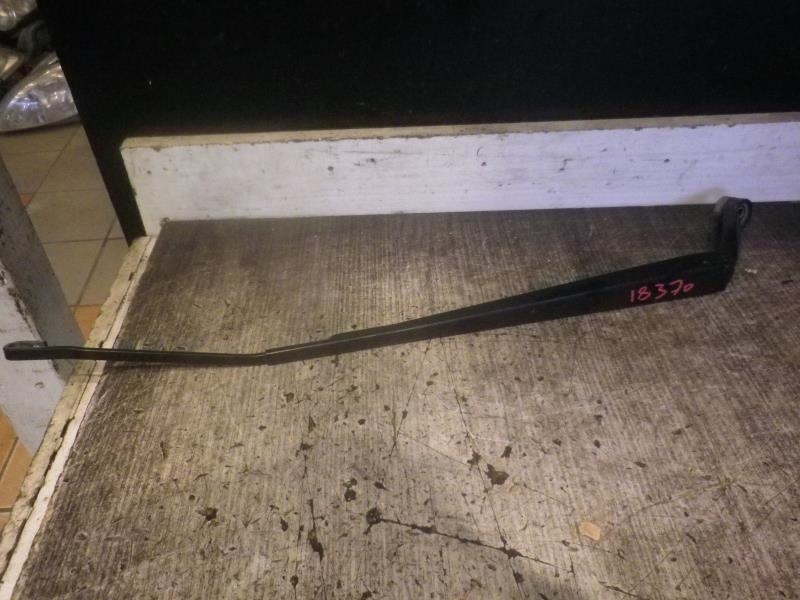 Braccio tergicristallo anteriore destro TOYOTA AVENSIS II Diésel - 1