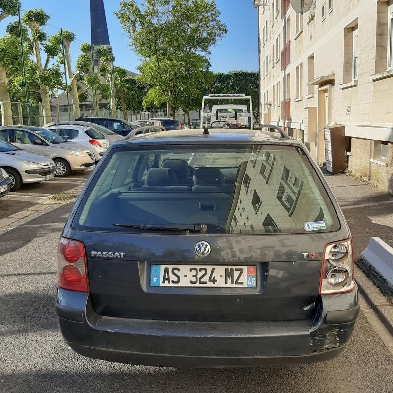 Parafango anteriore destro VOLKSWAGEN PASSAT 4 PHASE 2 BREAK Diésel - 1