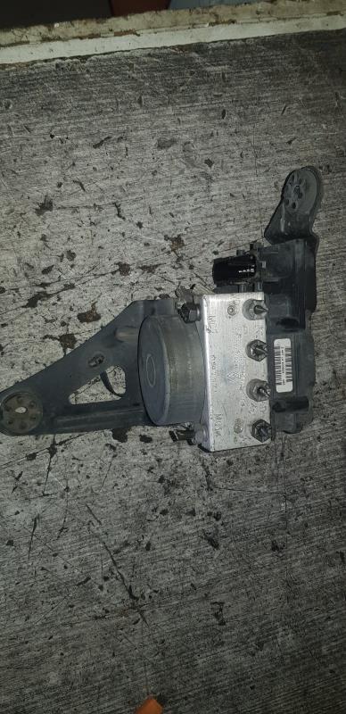 Blocco ABS (antibloccaggio freni) RENAULT KANGOO 2 PHASE 1 Diésel - 1