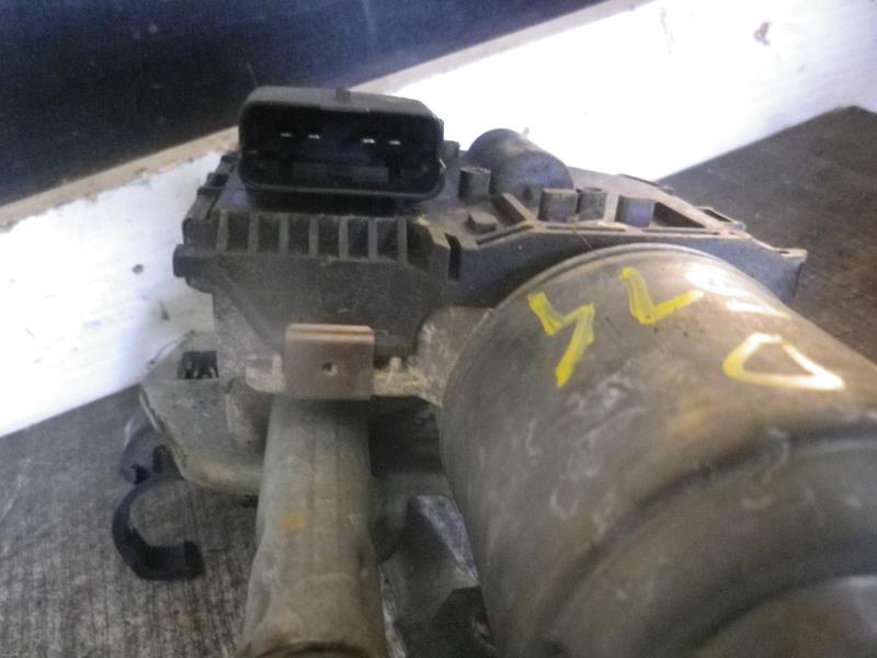 Motore tergicristallo anteriore destro PEUGEOT 407 PHASE 1 BREAK Diésel - 1