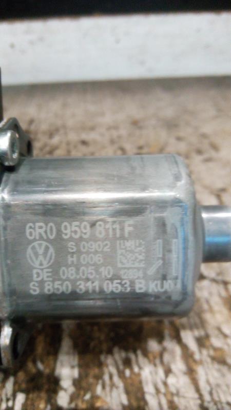 Motore alzacristalli posteriore sinistro VOLKSWAGEN POLO 5 PHASE 1 Gasolina - 1