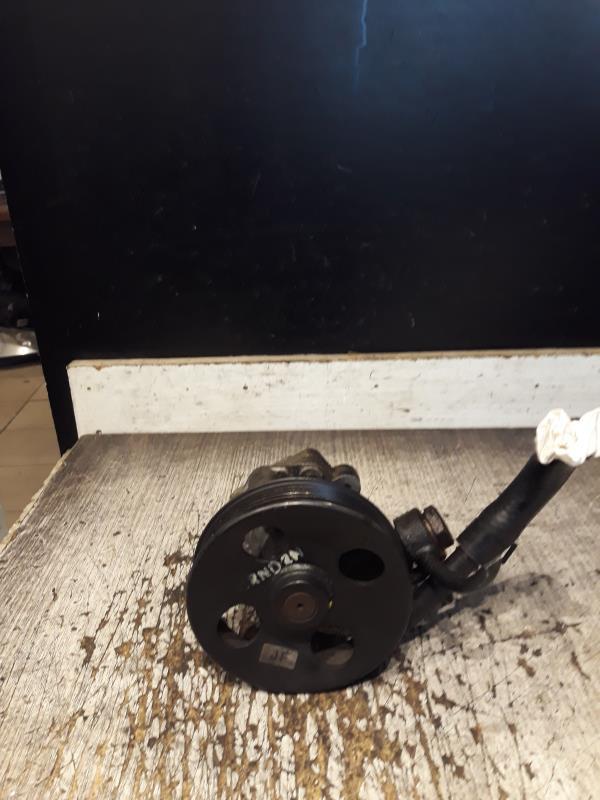 Pompe de direction KIA CARENS 2 Diesel - 1