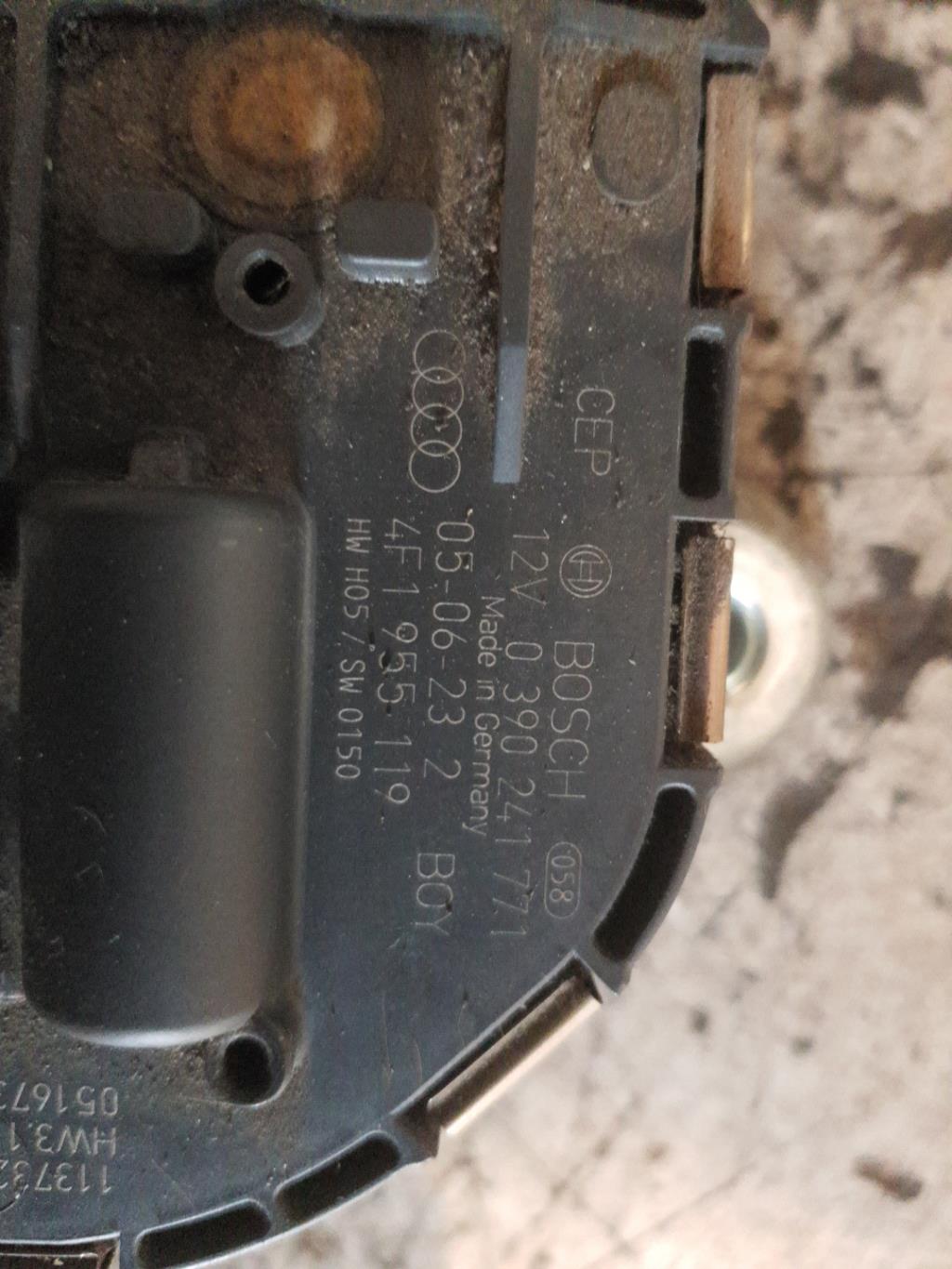 Motore tergicristallo anteriore AUDI A6 3 AVANT PHASE 1 BREAK Diésel - 1