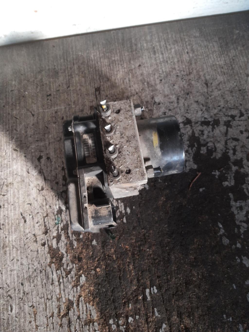 Blocco ABS (antibloccaggio freni) SKODA FABIA 2 PHASE 1 Gasolina - 1