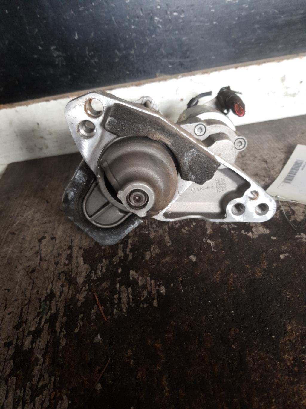Demarreur RENAULT CLIO 5 PHASE 1 Essence - 1